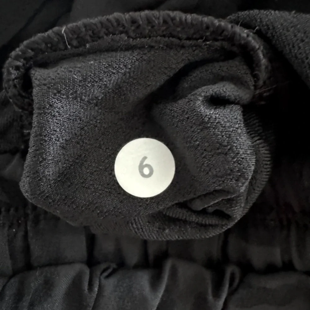 Lululemon Seek The Heat Short